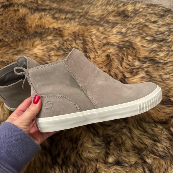 TIMBERLAND Suede Pull On Sneakers - Picture 4 of 6